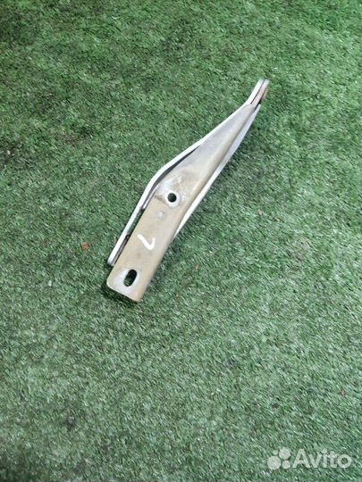 Петля капота левая Peugeot 206