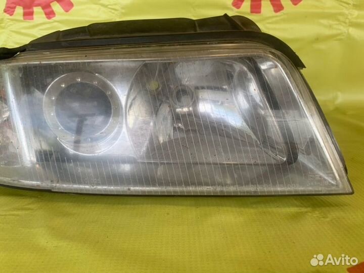 Фара лазерная Audi A4