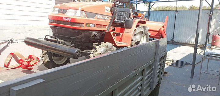 Пахота земли минитрактором