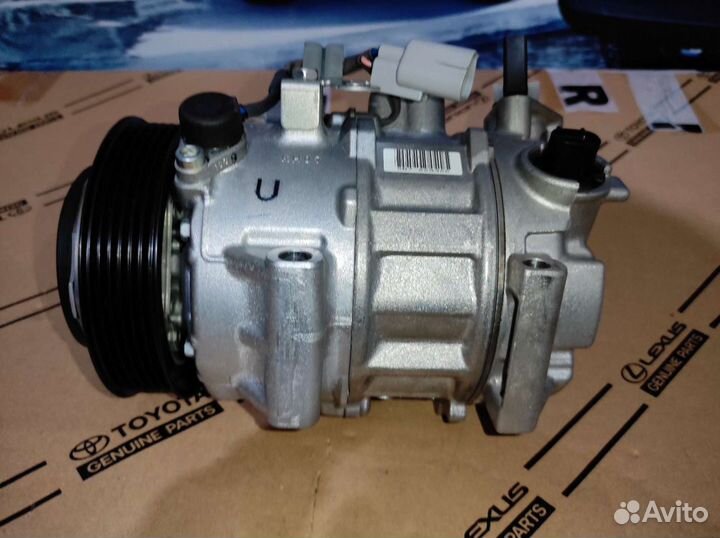 Компрессор кондиционера Toyota Camry V70