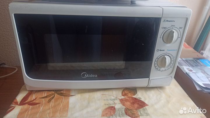 Микроволновая печь Midea