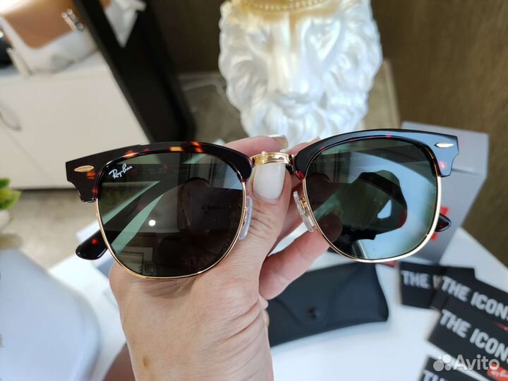 Солнцезащитные очки Ray-Ban Clubmaster RB3016