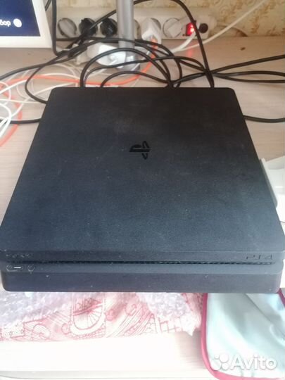 Sony PS4 slim 1tb