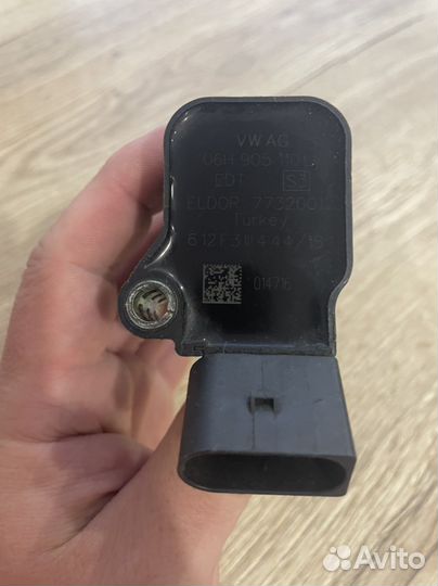 Катушка зажиганиия Octavia 1,8