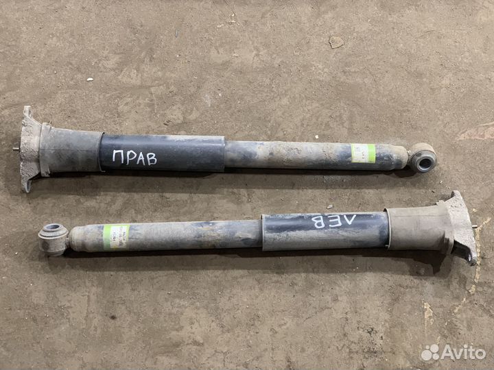 Амортизатор задней подвески Mazda CX-5 KE