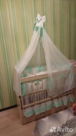 Бортики и балдахин в детскую кроватку