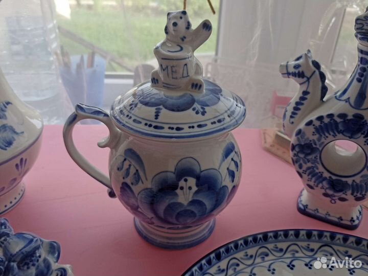 Фарфоровая посуда гжель