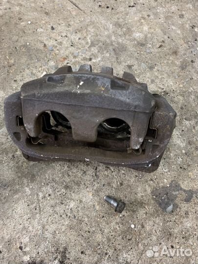 Передние суппорта Subaru 294mm