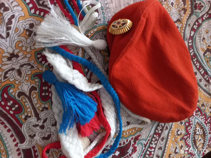 Берет+ аксельбант для 31 школы