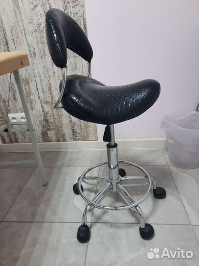 Стул седло со спинкой