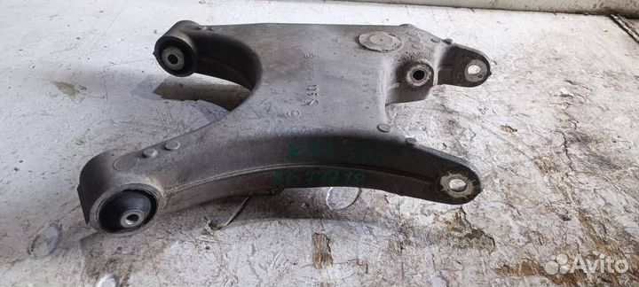 Рычаг задний нижний правый 33326770744