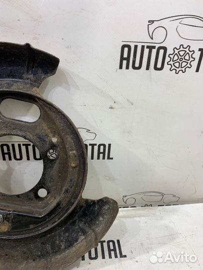 Пыльник тормозного диска задний левый Kia Sportage