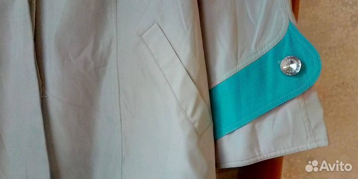 Новая женская куртка (плащевка, подкладка), р.58