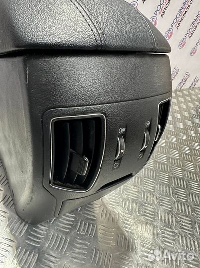 Подлокотник Hyundai Sonata 6 YN