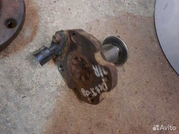 Задние ступицы Skoda Octavia Tour