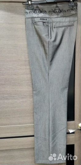 Костюм брючный