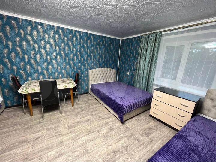 2-к. квартира, 50 м², 1/5 эт.