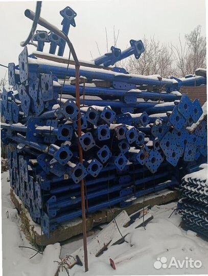 Телескопические стойки для строительных проектов Б/У