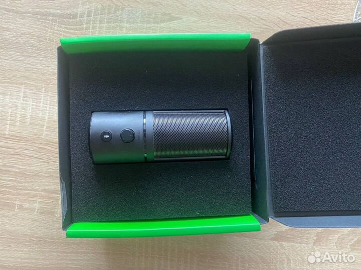 Razer Микрофон студийный Seiren X Classic, черный