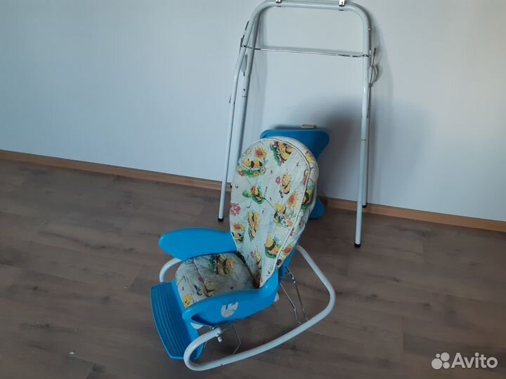 Детский стульчик для кормления