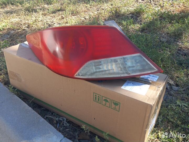 Задние фонари на hyundai solaris 1