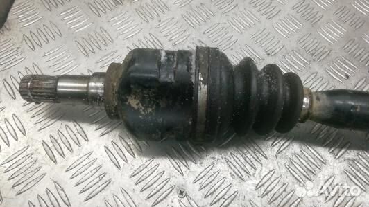 Привод передний правый toyota auris E150 (PBE07N10