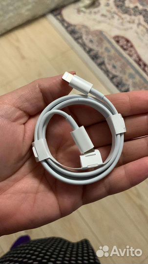 Шнур на iPhone