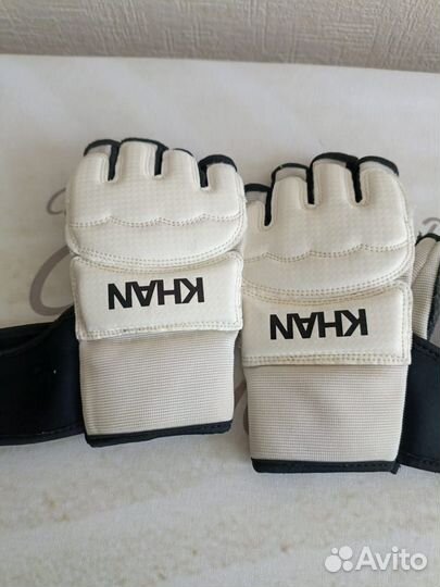 Перчатки для тхэквондо