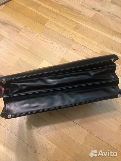 Мужской портфель