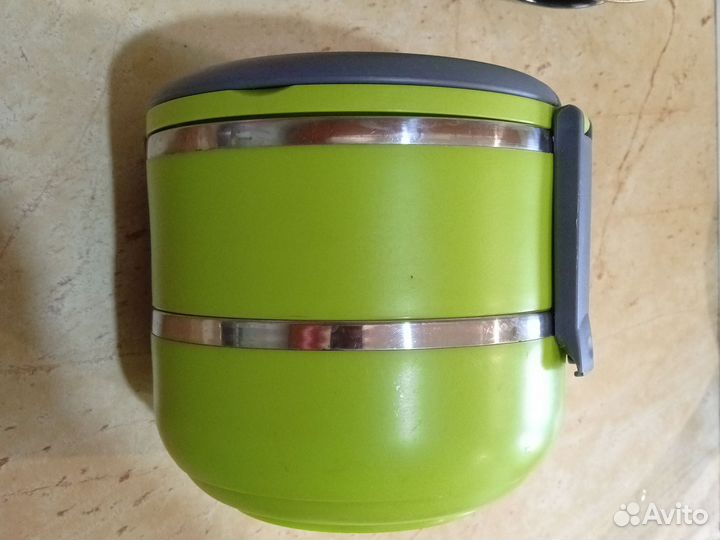 Термос 0,7 и ланч-бокс