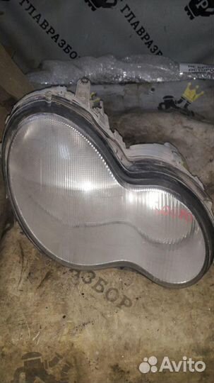 Фара правая Mercedes-Benz W203 2000-2006 (до 2004