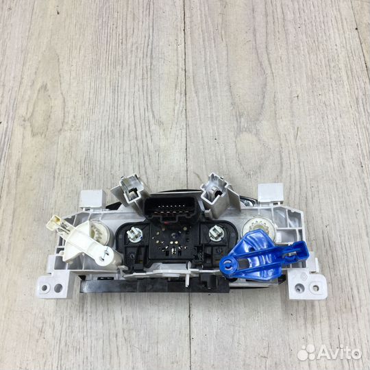 Блок управления печкой печки LADA xray