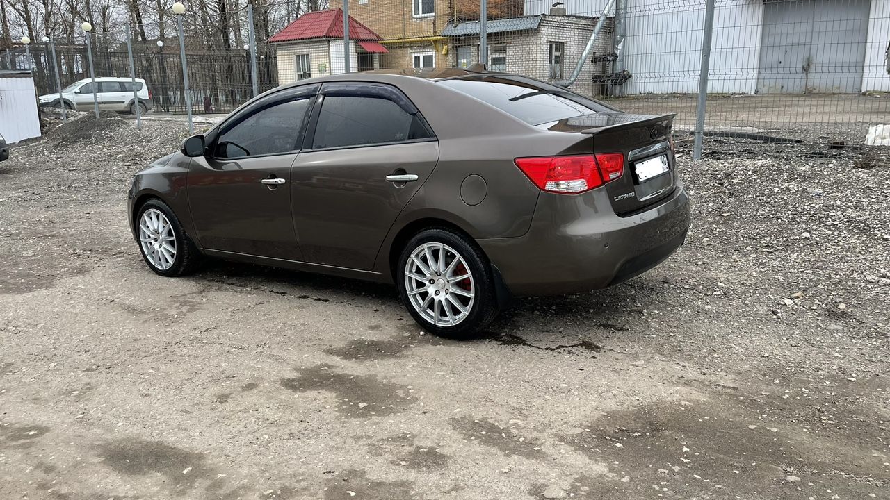 Kia Cerato: фото владельца