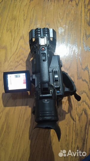 Продаю камеру panasonic ag-dvx100b