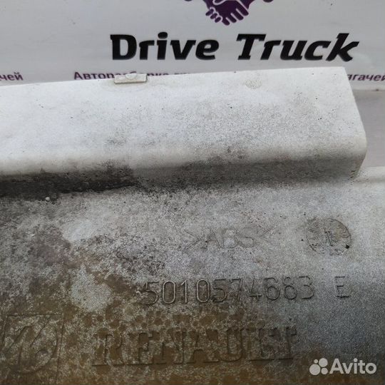 Подножка Renault Magnum volvo DXI12