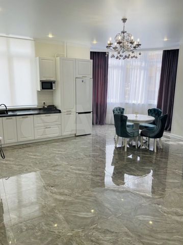 3-к. квартира, 86,6 м², 1/7 эт.