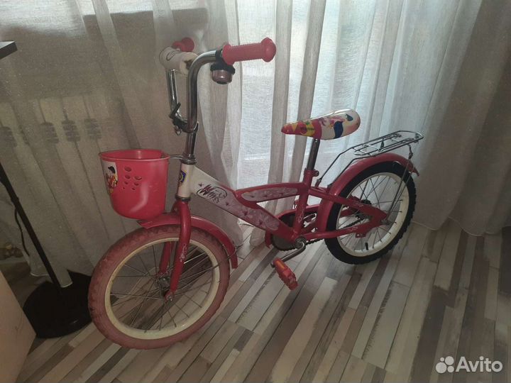 4х колесный велосипед для девочки от 3 лет