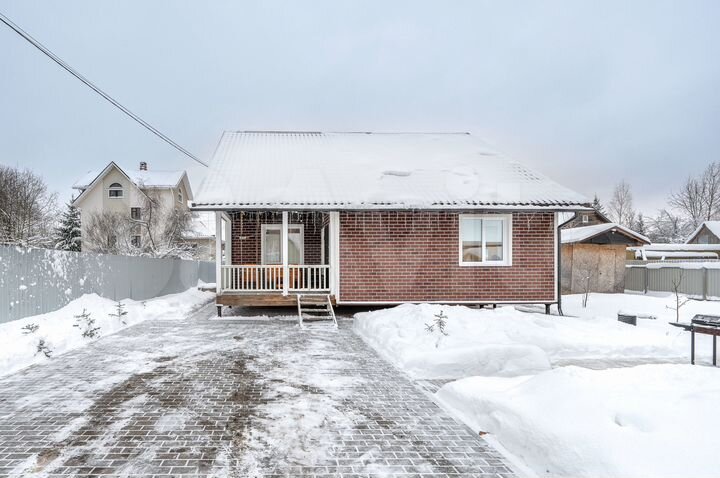 Дом 127 м² на участке 6 сот.