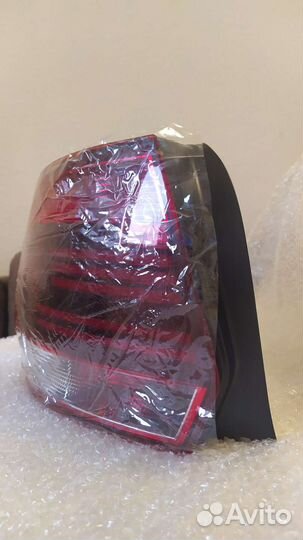 Фонарь задний volkswagen polo