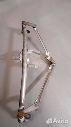 Трапеция стеклоочистителя Volkswagen Golf 4 1998
