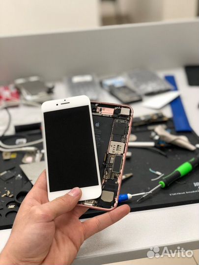 Мастер ремонтов смартфонов и сотовых