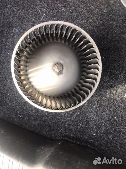 Моторчик печки toyota corolla 110