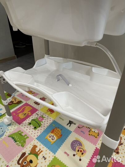Ванночка для купания с пеленальным столиком CAM