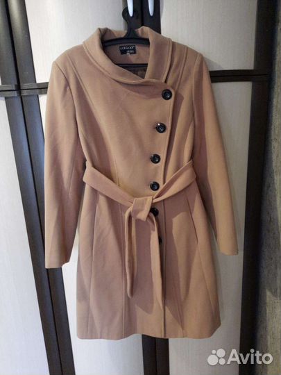 Пальто женское+другие вещи