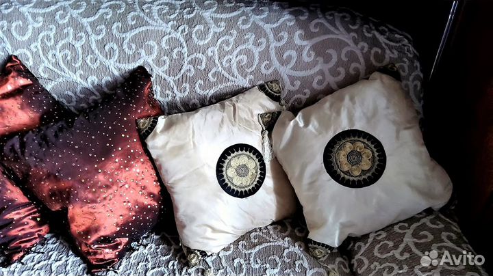 Подушки декоративные диванные