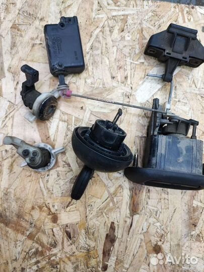 Комплект личинок Renault Symbol, Clio