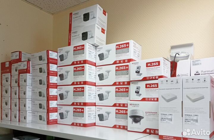 Камера IP 4Мп HiWatch DS-I400(С) 2.8mm обзорная