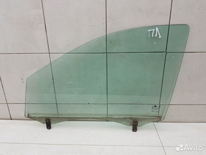 Стекло переднее левое Kia Sorento 1 D4CB 2002