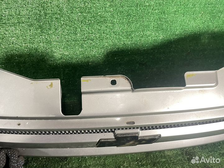 Решетка радиатора chevrolet niva