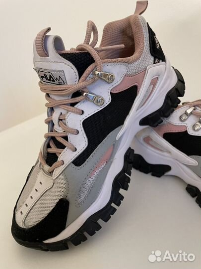 Кроссовки женские Fila 36,5